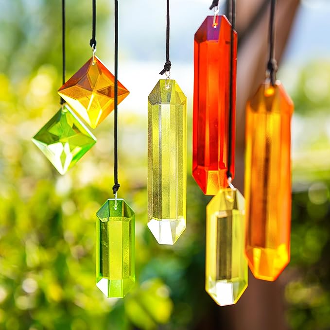 HDCRYSTALGIFTS 7PCS Sun Catchers Crystals Hanging Ornament,Christmas Decorations,Rainbow Prisms Hanging Crystals for Window Indoor Garden Decor (Season Design)