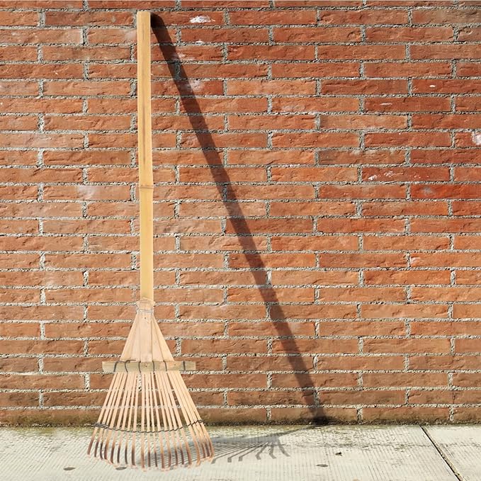 Yardwe Yard Leveling Rake Leaf Scoops Hand Rakes Short Handle Rake Planting Mini Gathering Leaf Tool Rakes for Gardening Lawn Tools Small Rake with Handle Statue Wooden Toddler Adjustable