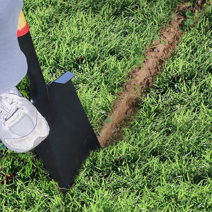 Spade Shovel for Digging, Heavy Duty Spade Shovel with Wooden D-Handle, Square Flat Shovel for Gardening and Edging, 45 Inches