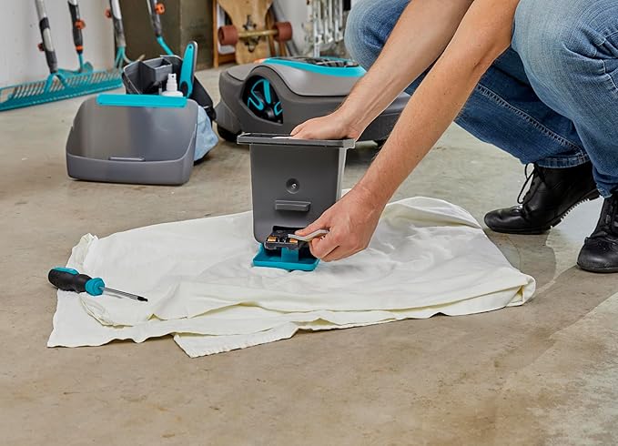 Gardena Maintenance/Cleaning Set, Black/Blue (04067-20)