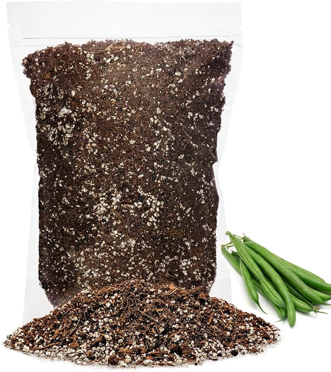Premium Organic Potting Soil for Green Beans - (1 Quart Bag)