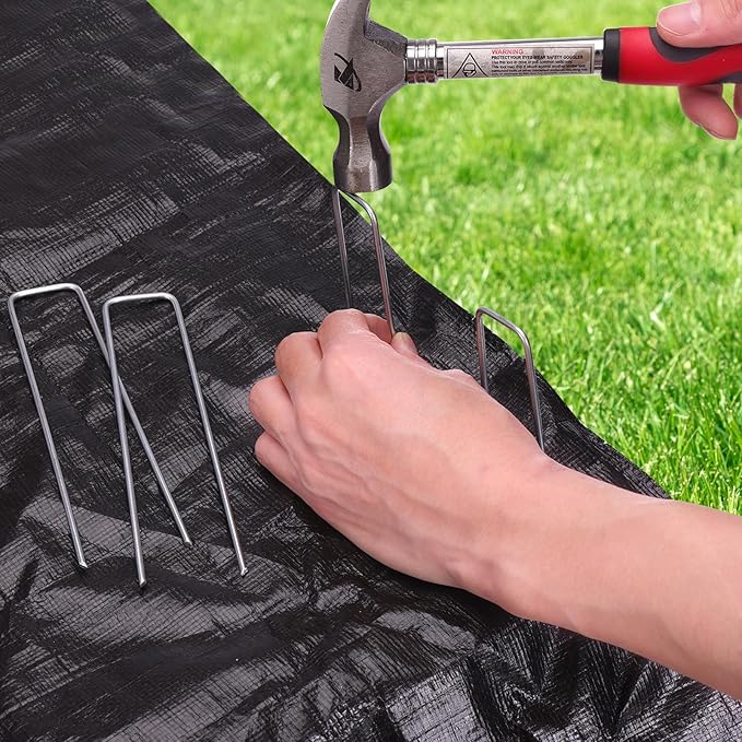 HongWay 100 Pack 6 Inch Landscape Staples Garden Stakes, Garden Staples 11 Gauge Galvanized U-Shaped Pins, Ground Fence Stakes Yard Lawn Staples for Securing Landscaping Fabric Irrigation Tubing