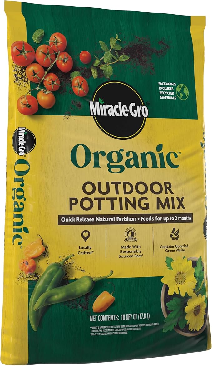 Miracle-Gro Organic Outdoor Potting Mix, for Outdoor Container Plants, Contains Quick-Release Natural Fertilizer, OMRI Listed, 16 qt., 2-Pack