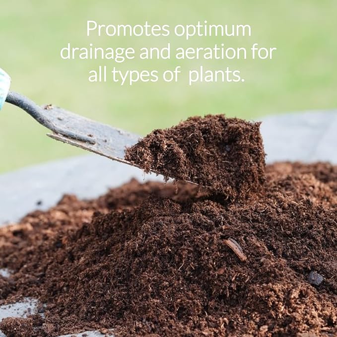 Professional Peat Moss | for Container and Garden Plants | All Natural Lightweight Soil Additive | Large 2.2 Quarts | Made in USA
