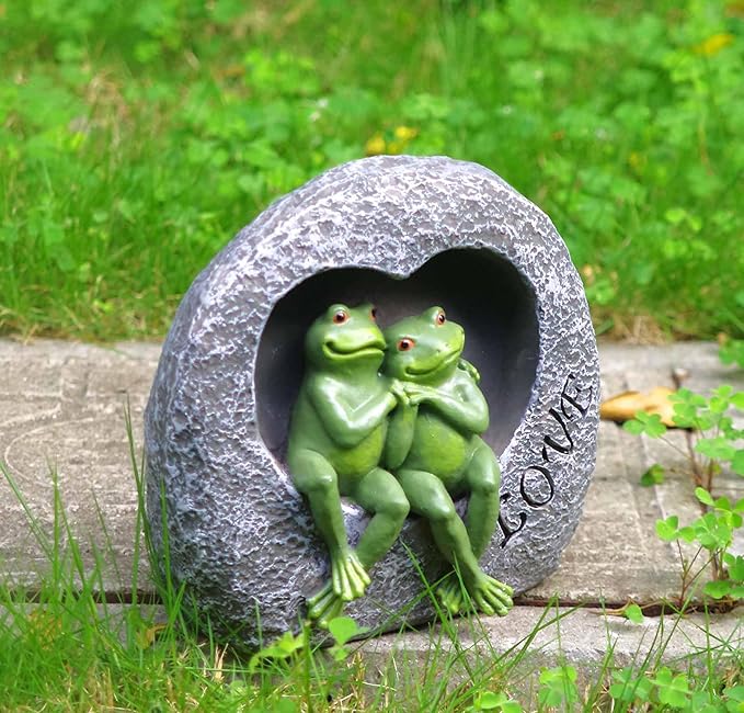 Artisan Flair Lover Frog Statues for Garden - Resin Frogs Couple Figurines Romantic - Yard Animal Decor Frog Stuff Outdoor Lawn Ornament, Green, 7.09 X 4.33 X 7.09 Inches, AF15813