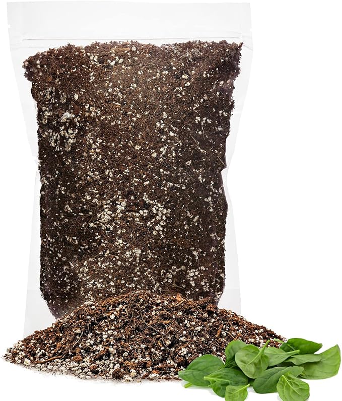 Premium Organic Potting Soil for Spinach - (1 Quart Bag)