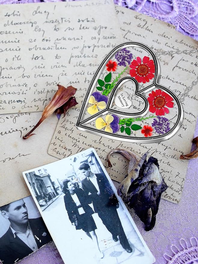 KY&BOSAM Heart Suncatcher In Loving Memory Memorial Gift for Loss of Loved One Unique Sympathy Gift Idea Real Flower Suncatcher Bereavement Grief Gift Box for Loss of Mom Friend Son Daughter Dog Decor