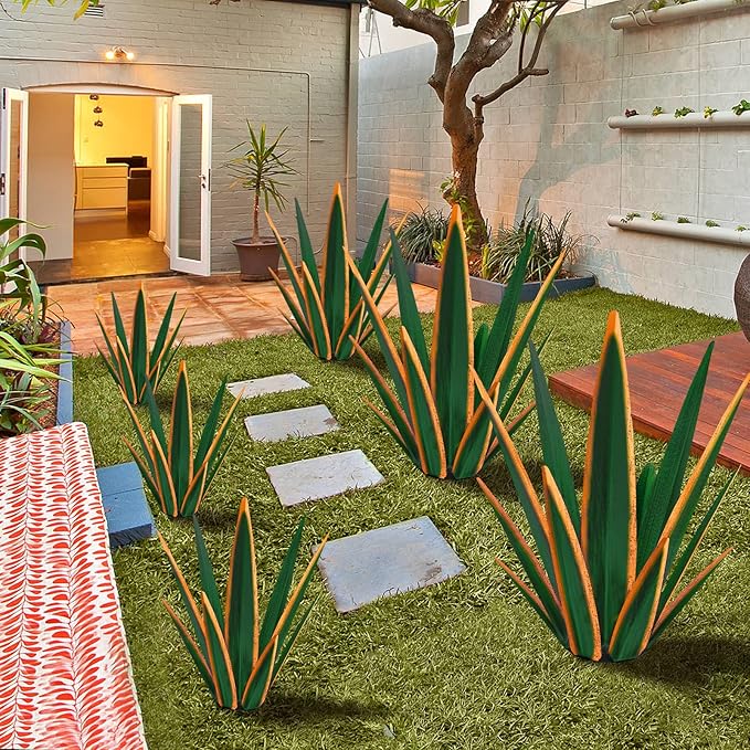 Large Tequila Rustic Sculpture, Rustic Metal Plants for Outdoor Patio Yard, Home Decor Hand Painted Agave Garden Statue, Outdoor Lawn Ornaments Yard Stakes (Dark Green - L)