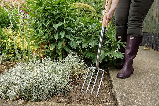 Kent & Stowe Stainless Steel Border Fork 39" overall length