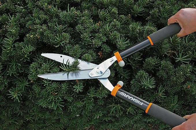 Fiskars Power Lever Hedge Shears - 8" Stainless Steel Blades - Plant Cutting Scissors with Sharp Precision-Ground Steel Blade (Pack of 4)