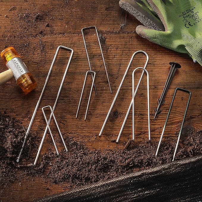 250-Pack Anti-Rust 6'' 11 Gauge Heavy-Duty Flat-Top U-Shaped Garden Stakes Staples Spikes Pins Pegs - Ground Stakes for Anchoring Landscape Fabric
